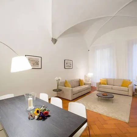 Keys Of Italy Apartment Florence Exterior photo